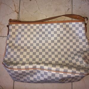 Taken to Consignment.  Louis Vuitton Delightful MM
